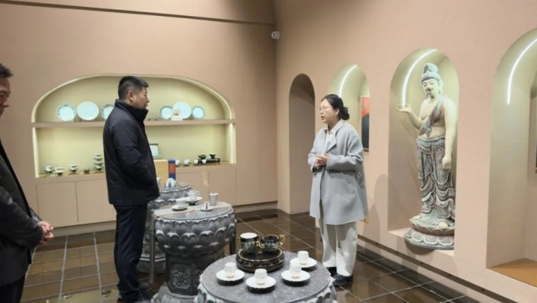 甘肅省酒泉市委常委、敦煌市委書記王彥群調(diào)研指導(dǎo)九色鹿鳴運營和發(fā)展